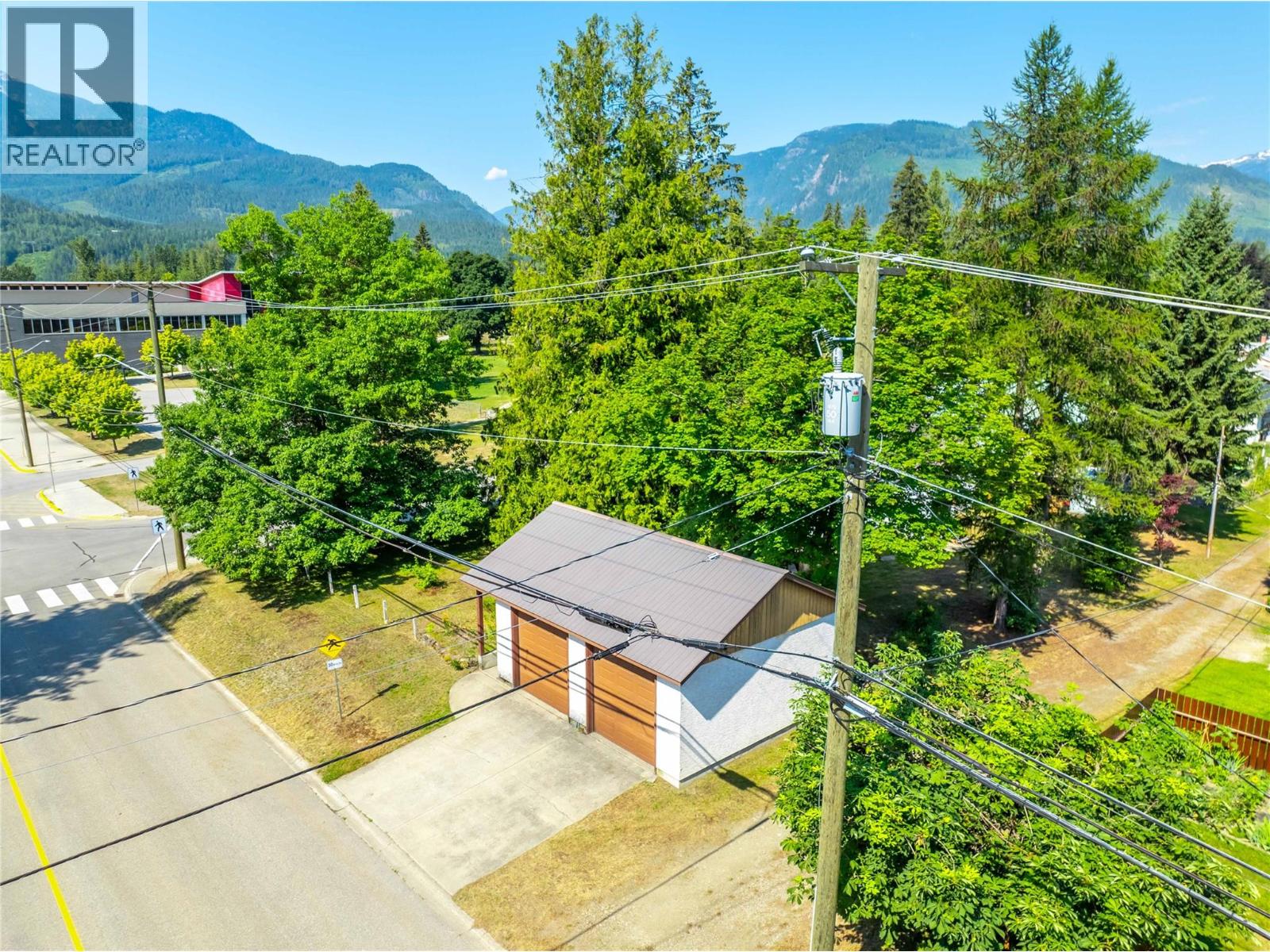 422 Ninth Street E, Revelstoke, British Columbia  V0E 2S0 - Photo 42 - 10394761