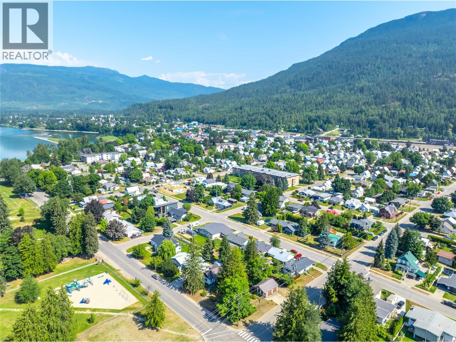 422 Ninth Street E, Revelstoke, British Columbia  V0E 2S0 - Photo 48 - 10394761
