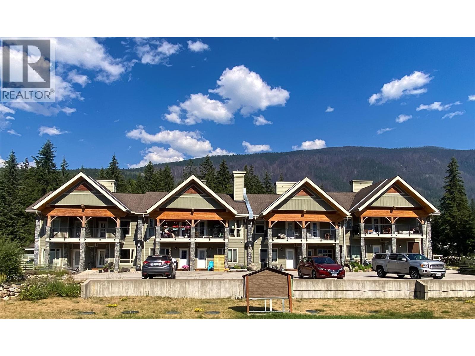 912 Slocan Street Unit# 4, Slocan, British Columbia  V0G 2C0 - Photo 1 - 10394901