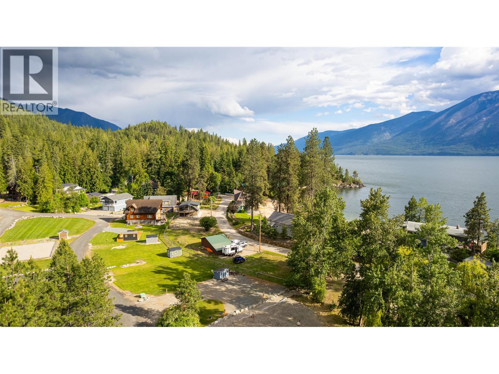 290 Laguna Crescent, Twin Bays, British Columbia  V0B 1A1 - Photo 14 - 10394921