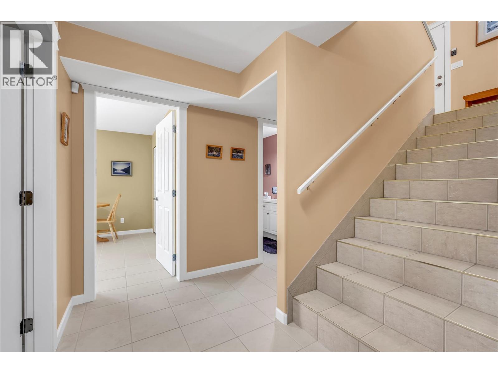 174 Christie Mountain Lane, Okanagan Falls, British Columbia  V0H 1R0 - Photo 38 - 10394919