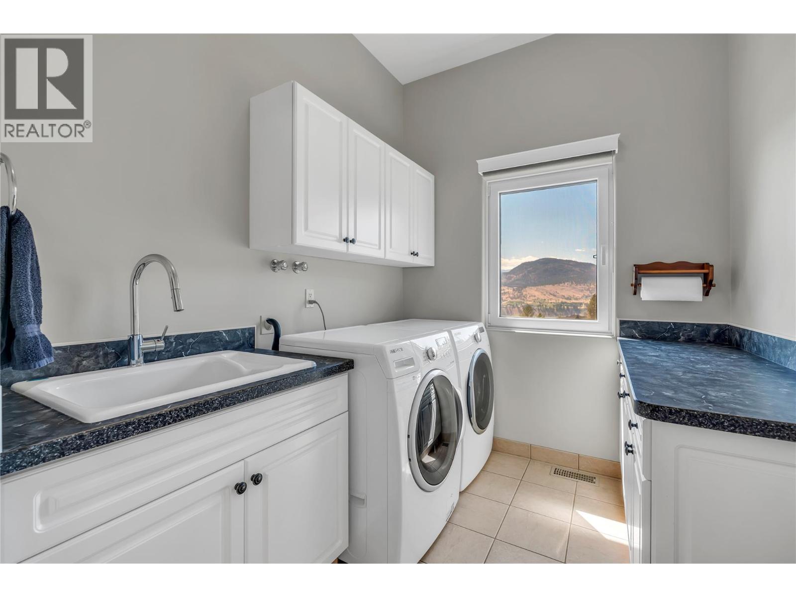 174 Christie Mountain Lane, Okanagan Falls, British Columbia  V0H 1R0 - Photo 50 - 10394919
