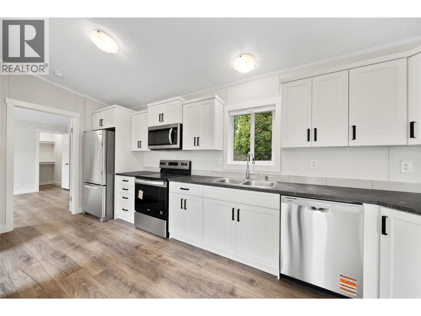 5161 63 Avenue Ne Unit# 13, Salmon Arm, British Columbia  V0E 1K0 - Photo 16 - 10394874
