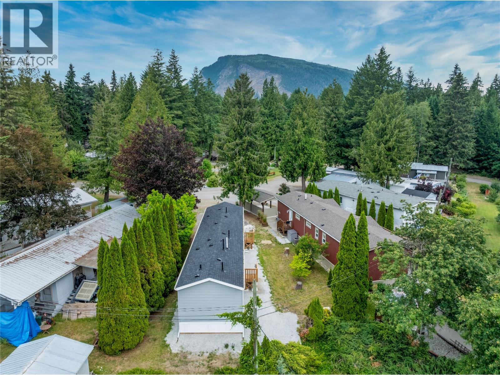 5161 63 Avenue Ne Unit# 13, Salmon Arm, British Columbia  V0E 1K0 - Photo 4 - 10394874