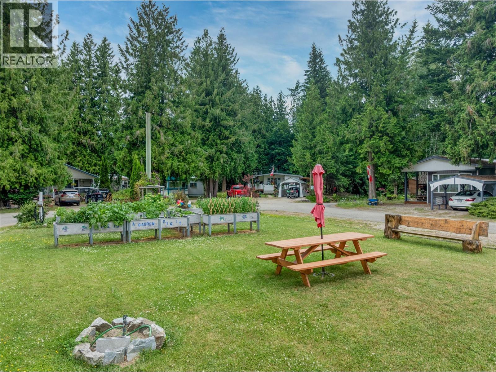 5161 63 Avenue Ne Unit# 13, Salmon Arm, British Columbia  V0E 1K0 - Photo 41 - 10394874