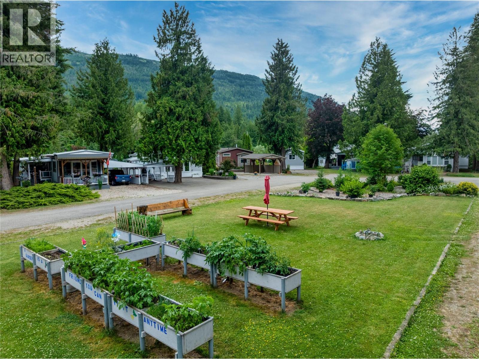 5161 63 Avenue Ne Unit# 13, Salmon Arm, British Columbia  V0E 1K0 - Photo 42 - 10394874