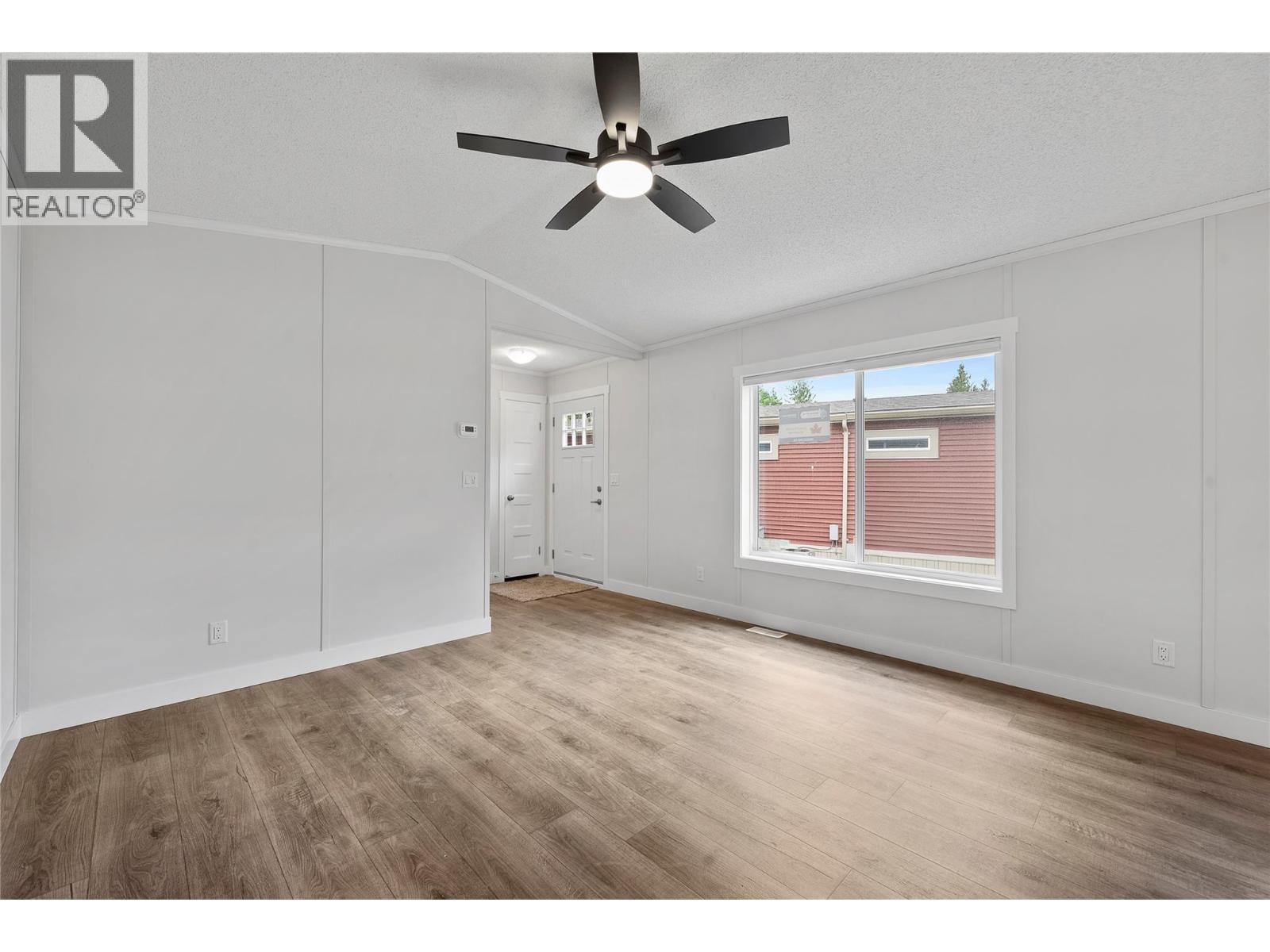 5161 63 Avenue Ne Unit# 13, Salmon Arm, British Columbia  V0E 1K0 - Photo 9 - 10394874