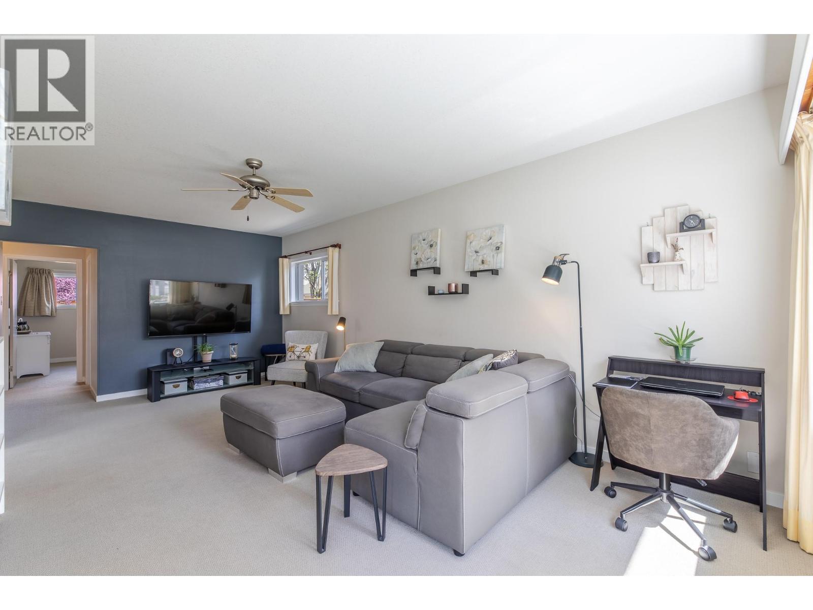 217 Lee Avenue, Penticton, British Columbia  V2A 3V9 - Photo 7 - 10395016