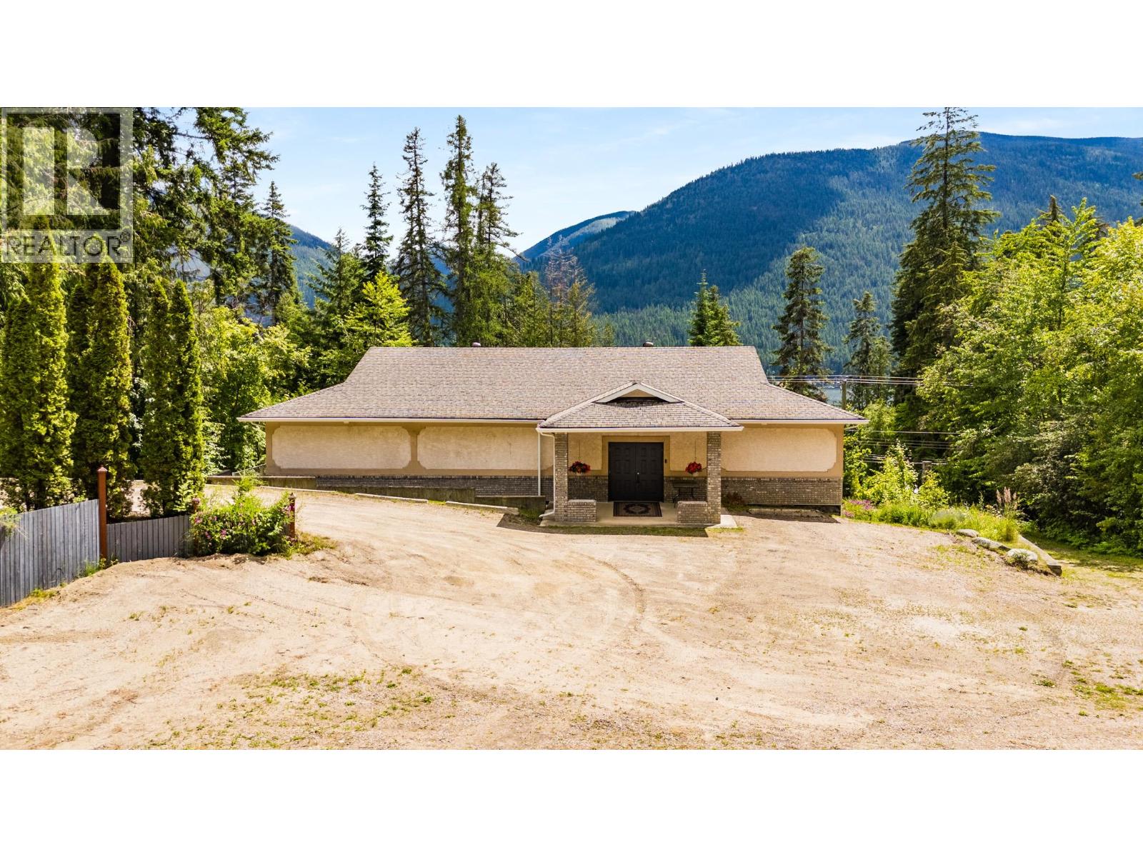 5648 Longbeach Road, Nelson, British Columbia  V1L 6N9 - Photo 50 - 10395003