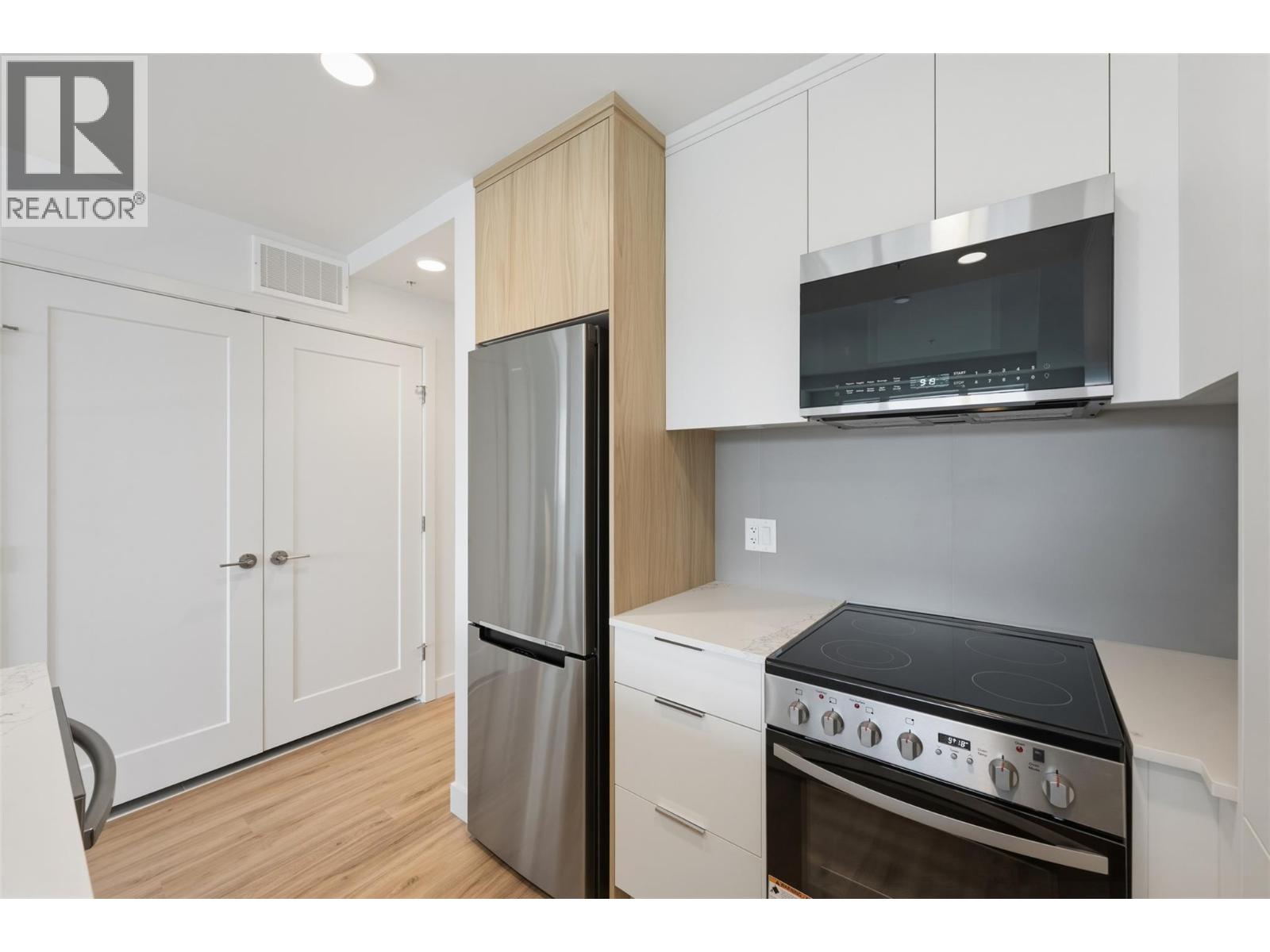 271 Wylie Street Unit# 507, Penticton, British Columbia  V2A 0L3 - Photo 7 - 10394155