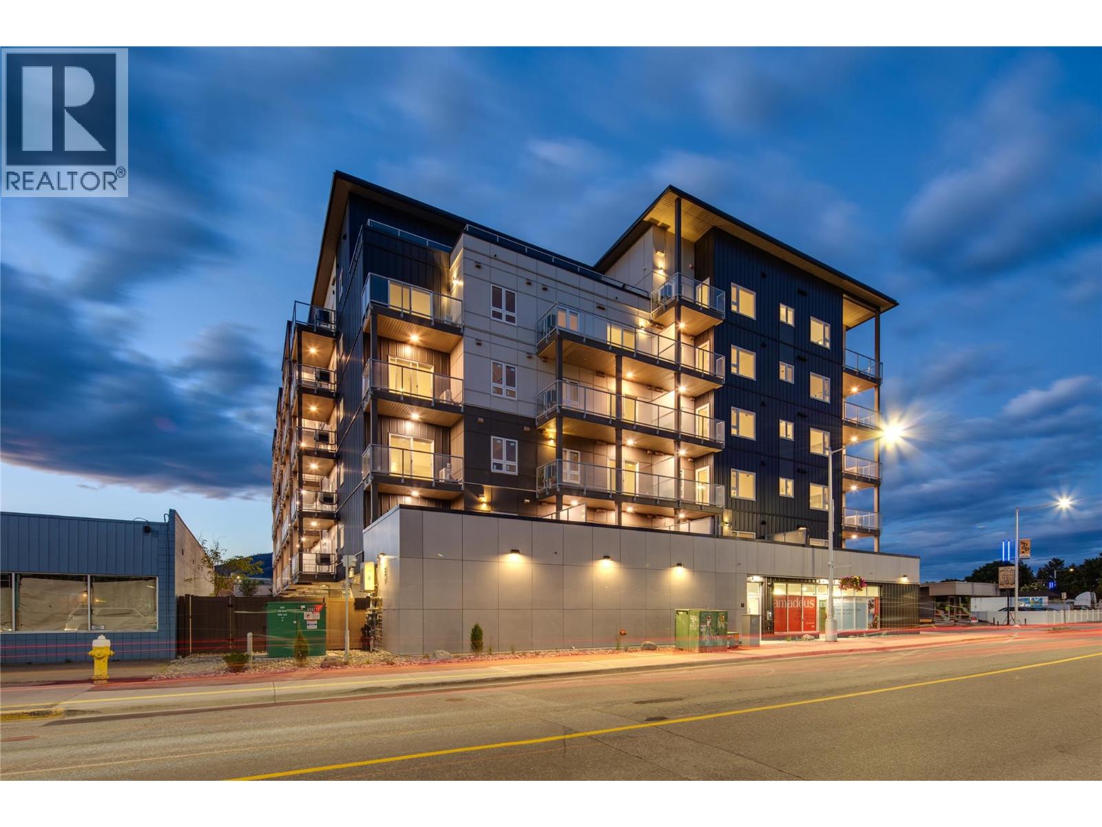 156 Tranquille Road, Kamloops, British Columbia  V2B 3G1 - Photo 1 - 10394993