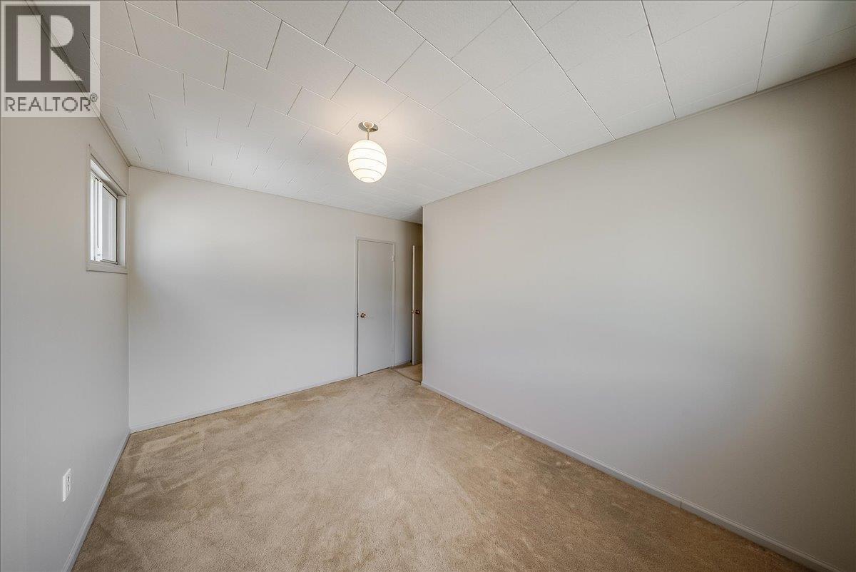 706 Hermia Crescent, Trail, British Columbia  V1R 1B4 - Photo 12 - 10394995