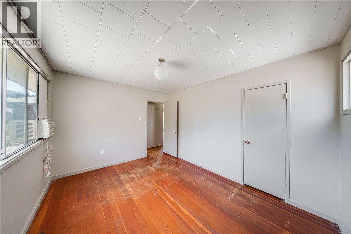 706 Hermia Crescent, Trail, British Columbia  V1R 1B4 - Photo 14 - 10394995