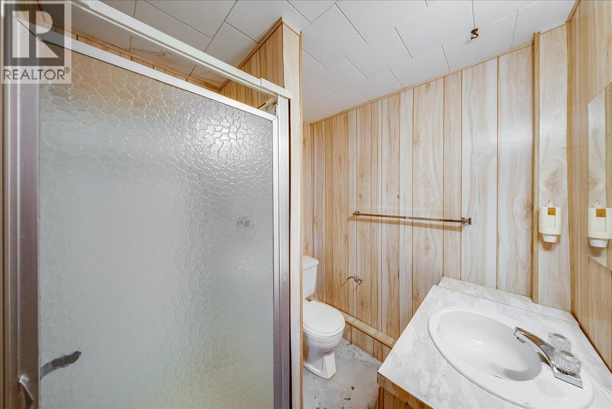 706 Hermia Crescent, Trail, British Columbia  V1R 1B4 - Photo 24 - 10394995