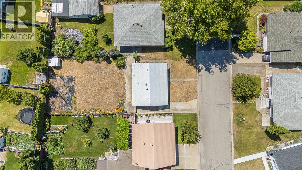 706 Hermia Crescent, Trail, British Columbia  V1R 1B4 - Photo 38 - 10394995