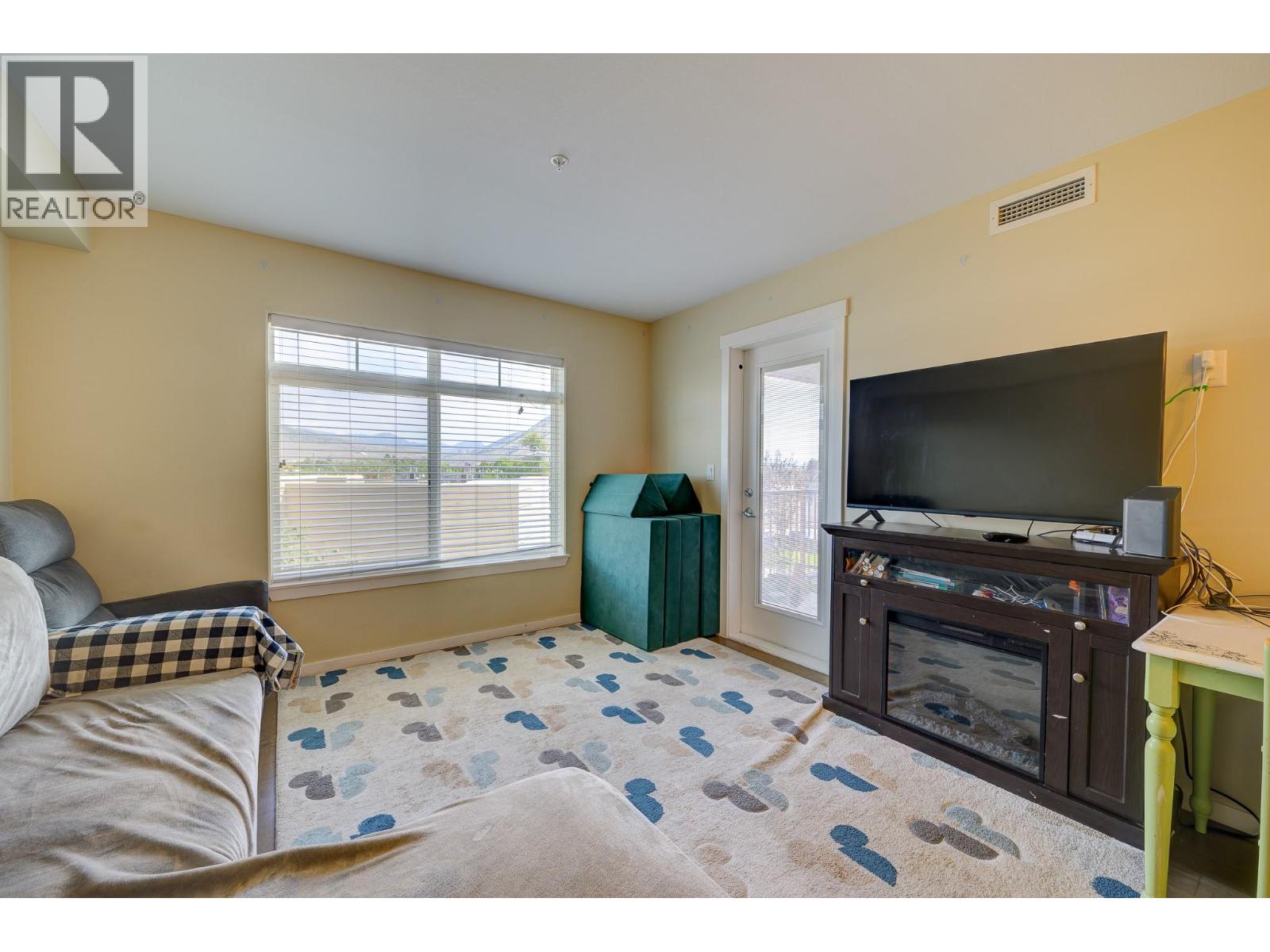 689 Tranquille Road Unit# 324, Kamloops, British Columbia  V2B 0C7 - Photo 5 - 10394990