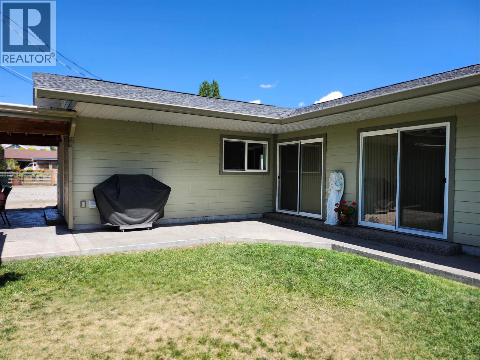 6453 Park Drive, Oliver, British Columbia  V0H 1T3 - Photo 2 - 10394816