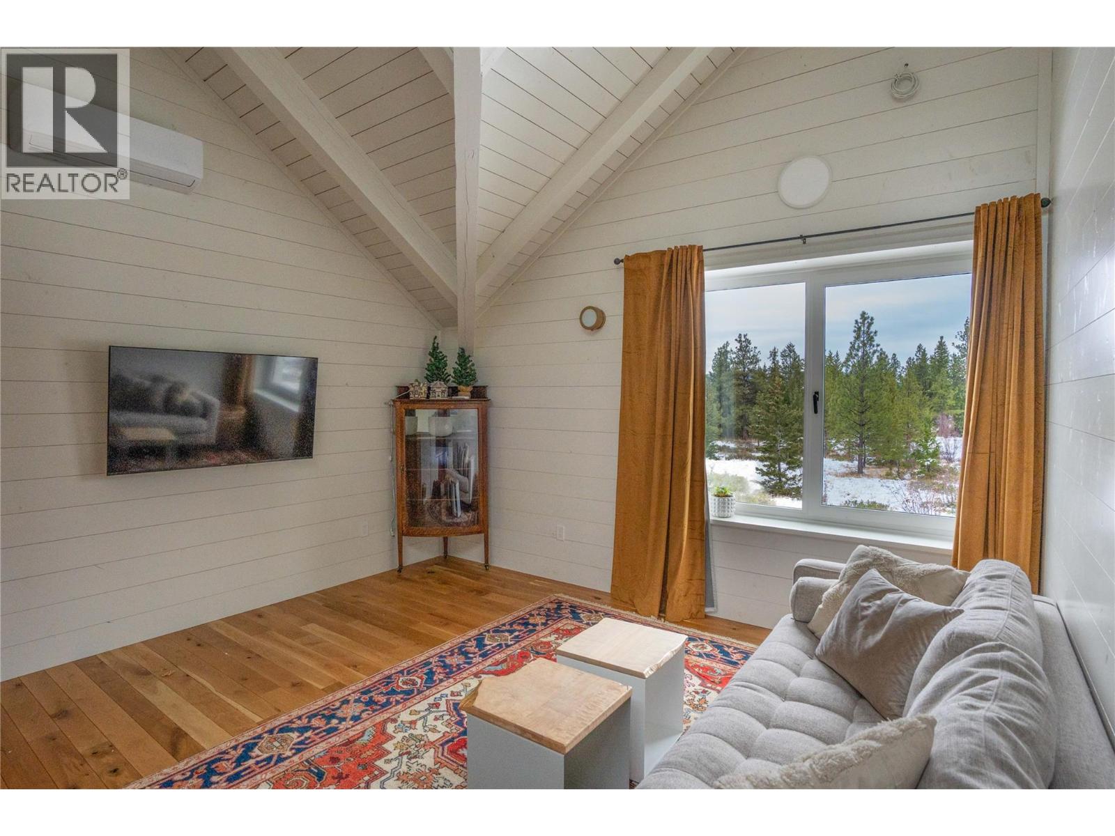 8025 Princeton-Summerland Road, Summerland, British Columbia  V0H 1Z8 - Photo 19 - 10395035