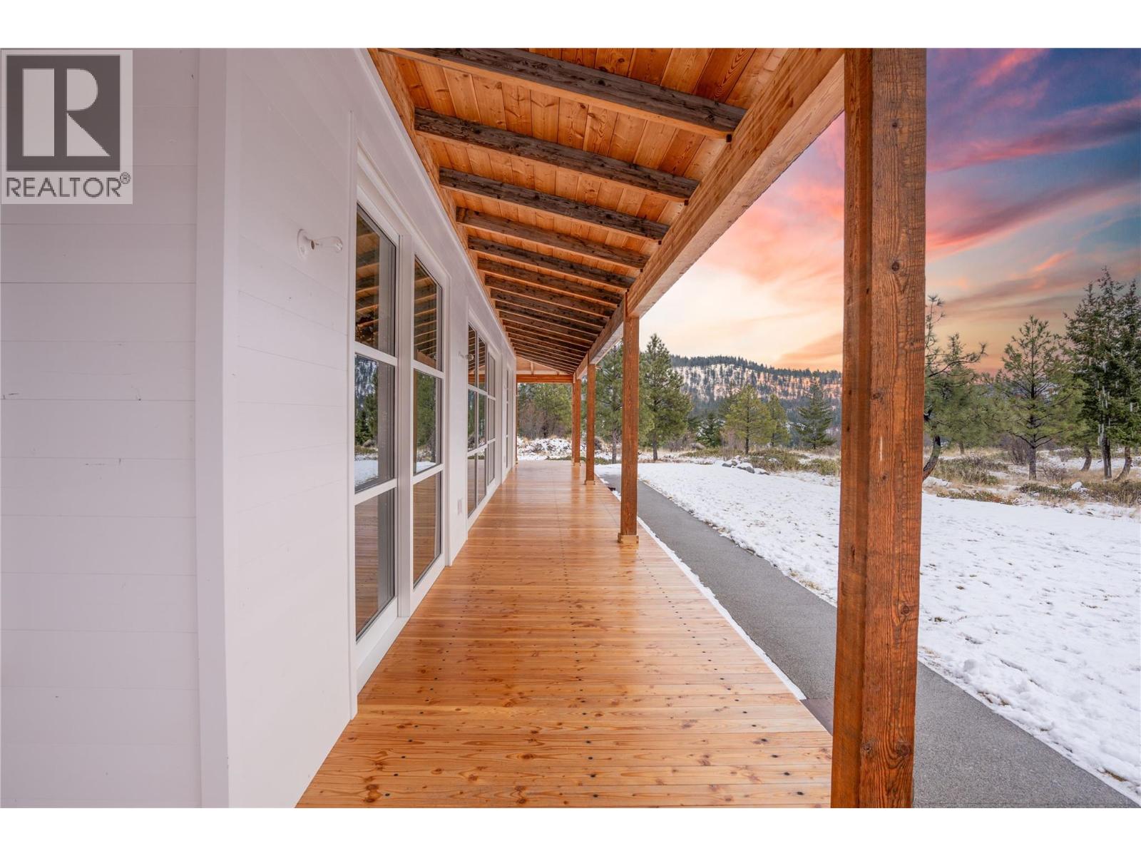 8025 Princeton-Summerland Road, Summerland, British Columbia  V0H 1Z8 - Photo 21 - 10395035