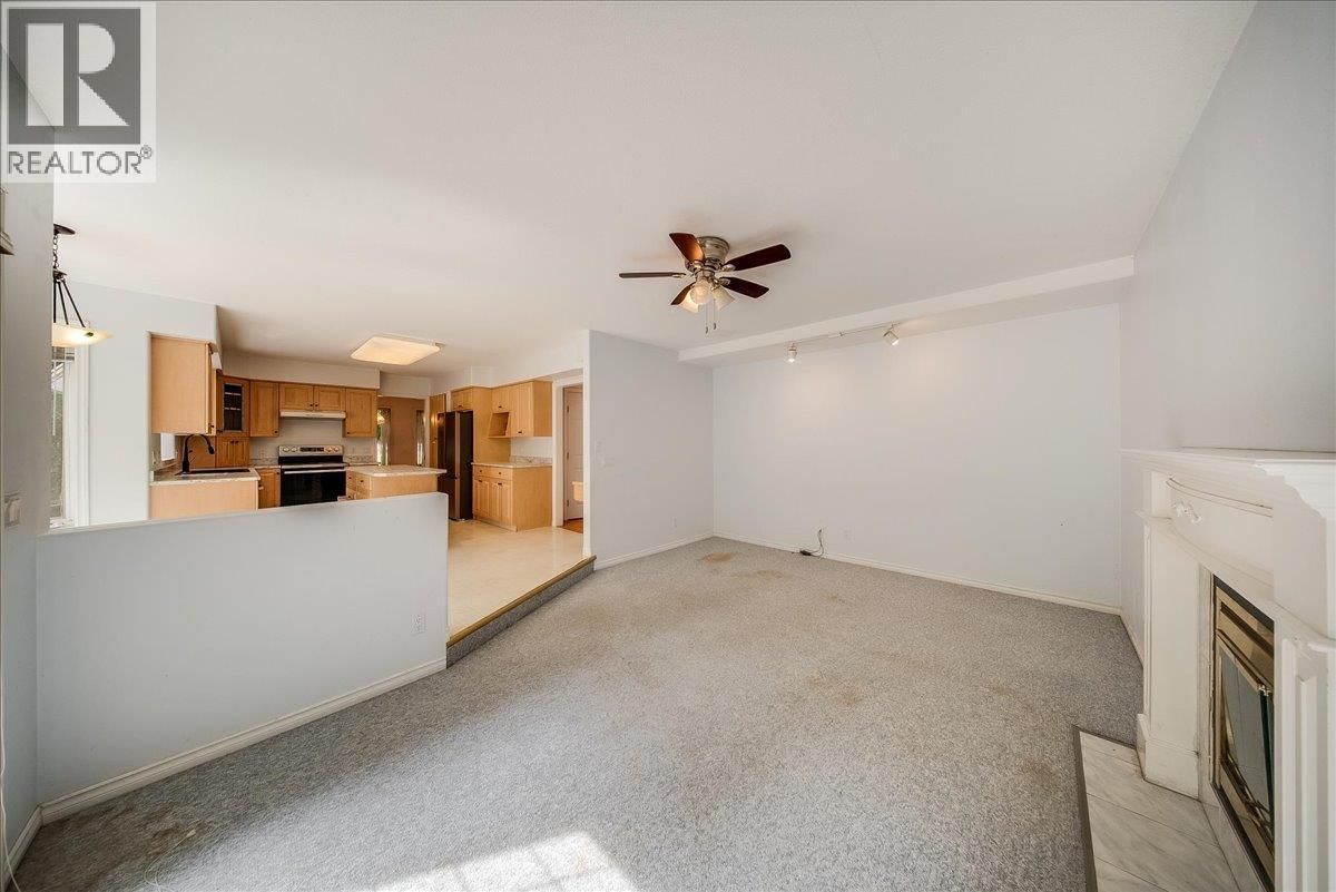 1325 Forest Road, Castlegar, British Columbia  V1N 3Y5 - Photo 29 - 10394902