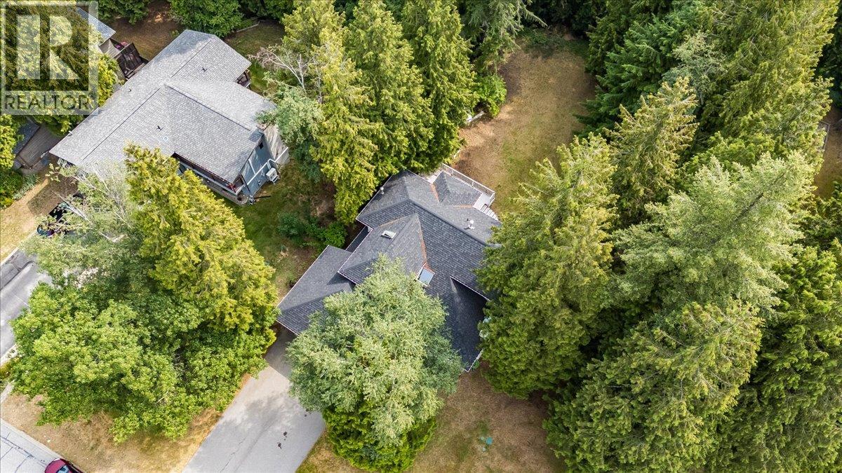 1325 Forest Road, Castlegar, British Columbia  V1N 3Y5 - Photo 4 - 10394902