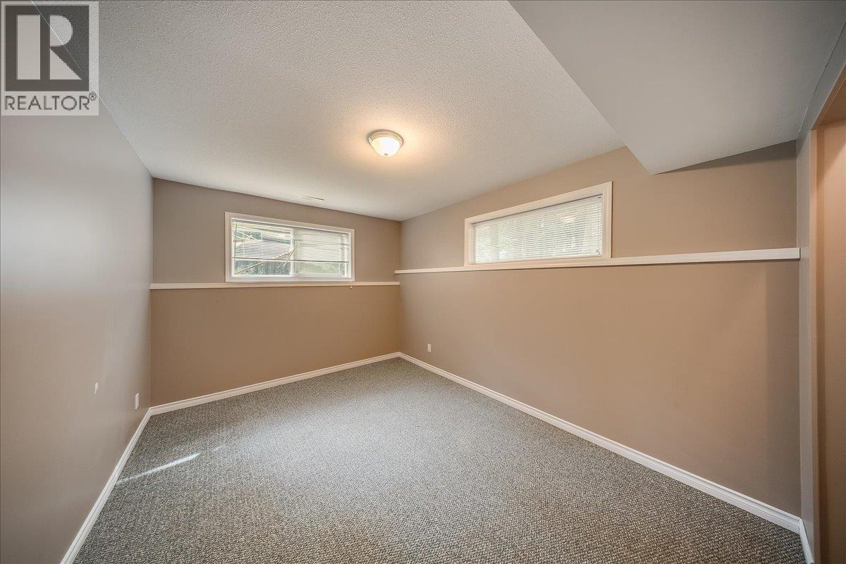 1325 Forest Road, Castlegar, British Columbia  V1N 3Y5 - Photo 47 - 10394902