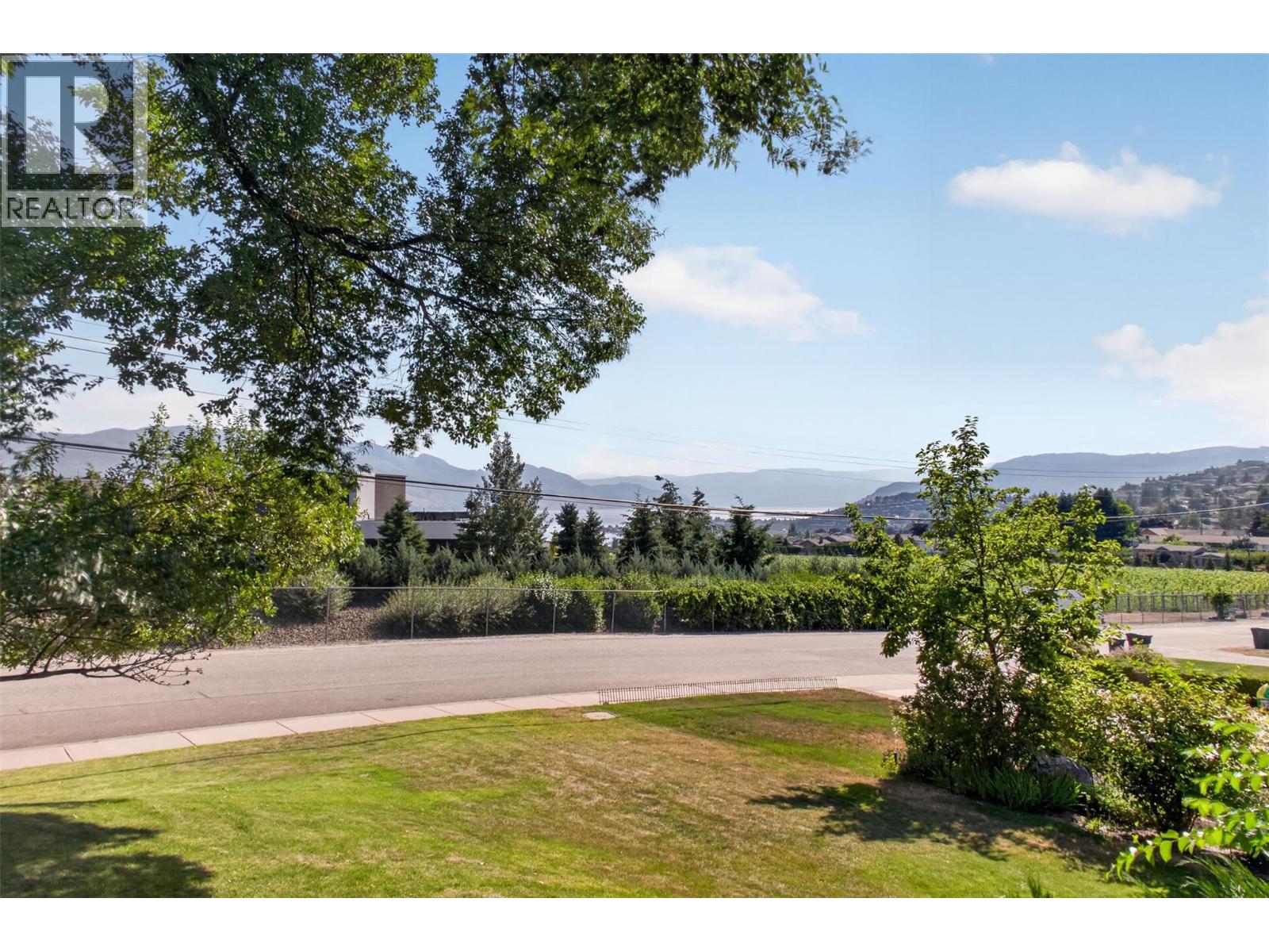 800 Montigny Road, West Kelowna, British Columbia  V1Z 1S2 - Photo 5 - 10394280
