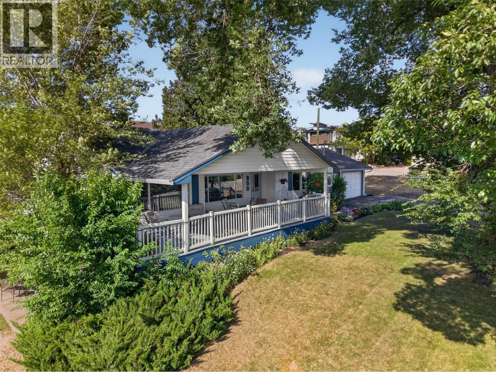 800 Montigny Road, West Kelowna, British Columbia  V1Z 1S2 - Photo 76 - 10394280