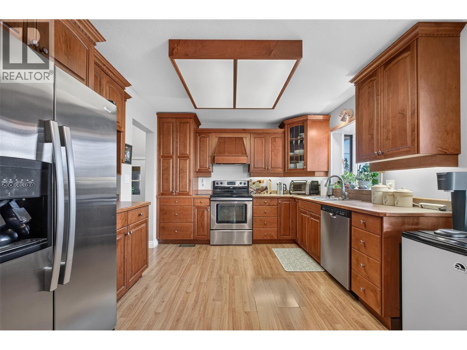 800 Montigny Road, West Kelowna, British Columbia  V1Z 1S2 - Photo 9 - 10394280