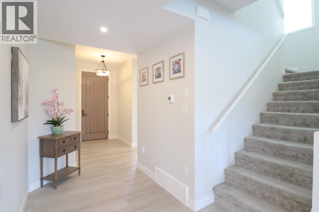 179 Sendero Crescent, Penticton, British Columbia  V2A 0C3 - Photo 10 - 10394955