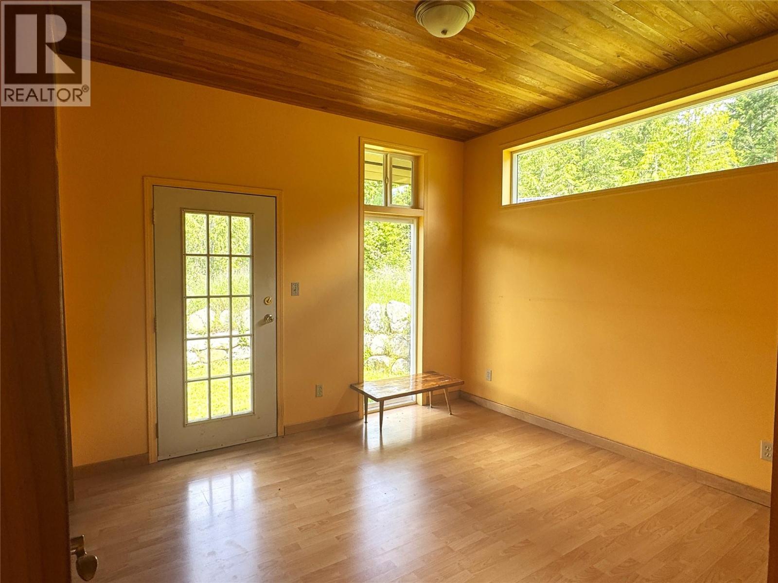 9155 Highway 6, Silverton, British Columbia  V0G 1S0 - Photo 32 - 10394801