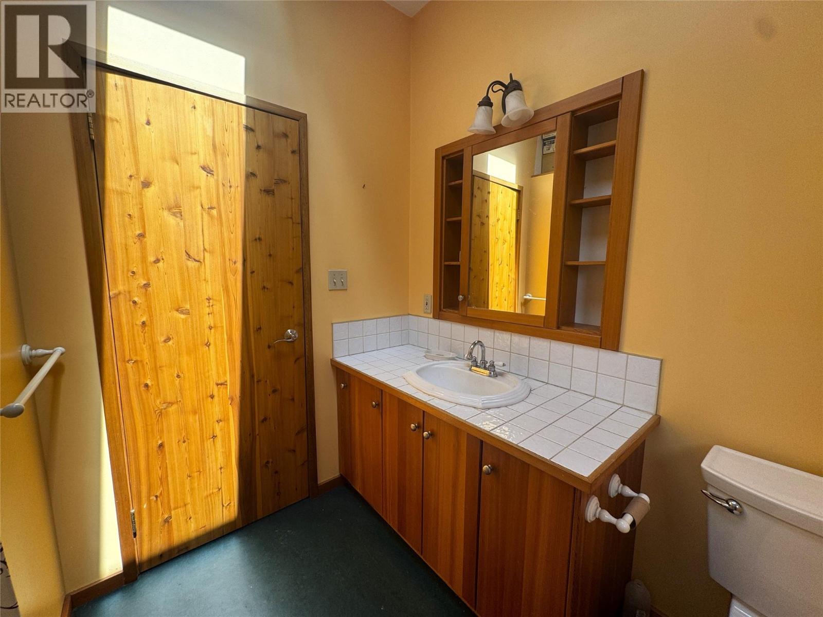 9155 Highway 6, Silverton, British Columbia  V0G 1S0 - Photo 38 - 10394801