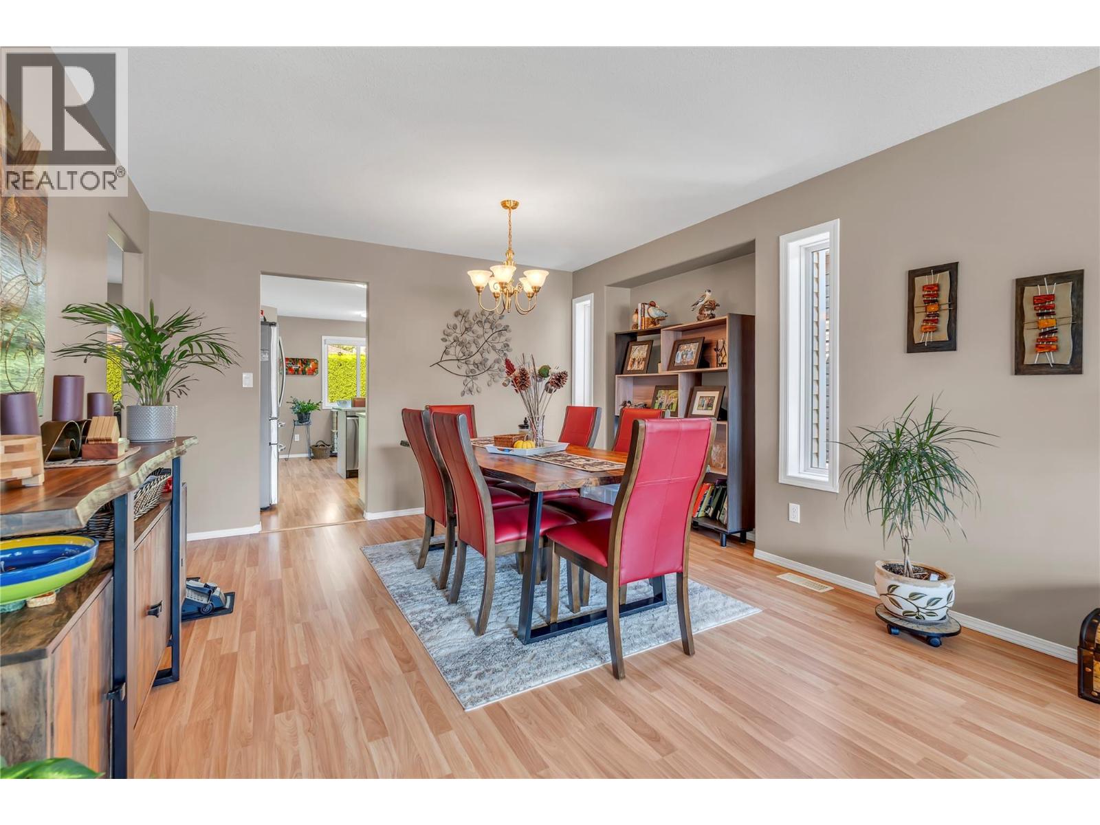 529 Red Wing Drive, Penticton, British Columbia  V2A 8N7 - Photo 5 - 10395069