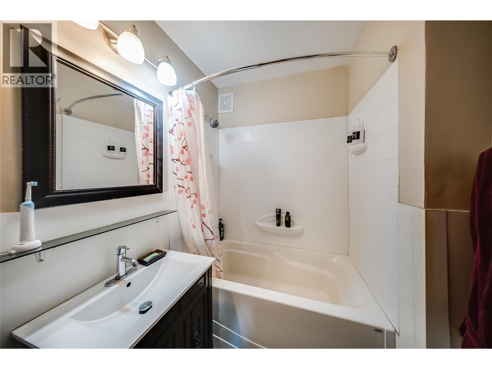 1683 Bailey Street, Trail, British Columbia  V1R 1W5 - Photo 25 - 10394903