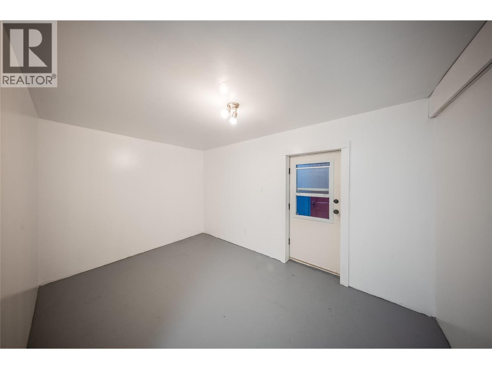 1683 Bailey Street, Trail, British Columbia  V1R 1W5 - Photo 30 - 10394903