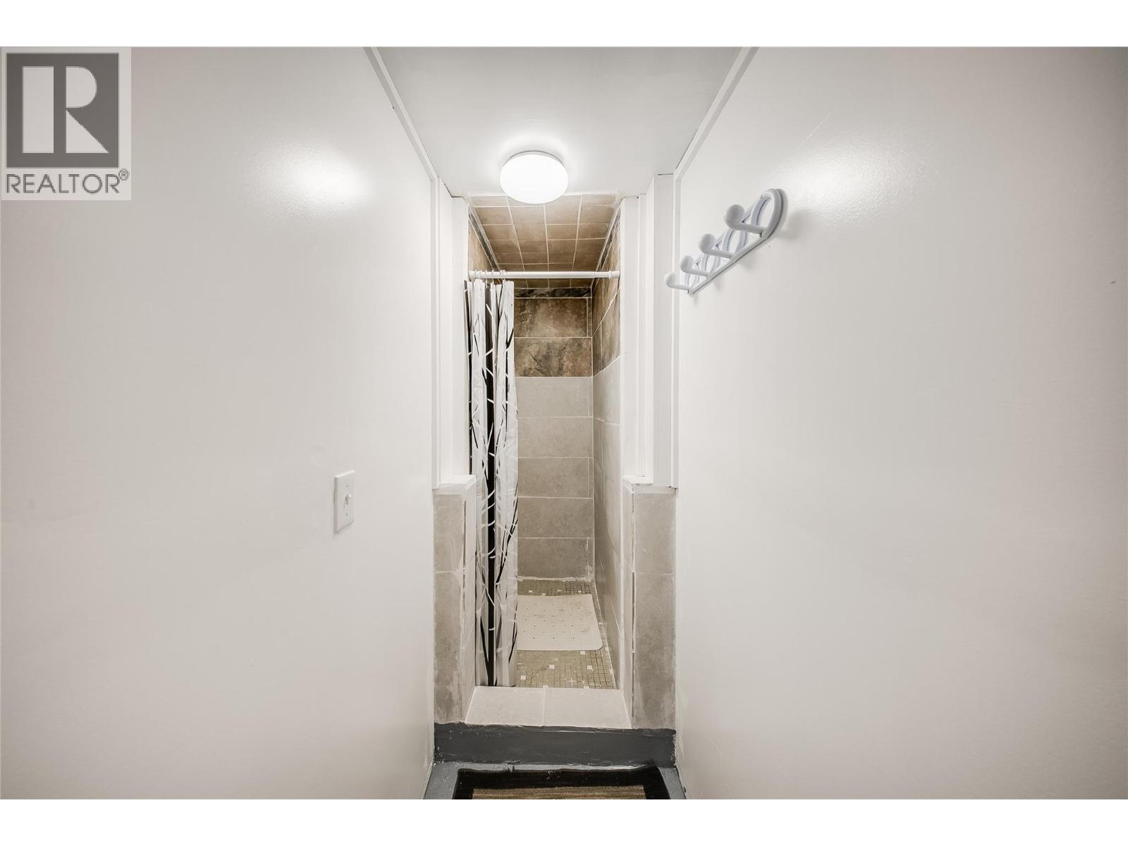 1683 Bailey Street, Trail, British Columbia  V1R 1W5 - Photo 34 - 10394903
