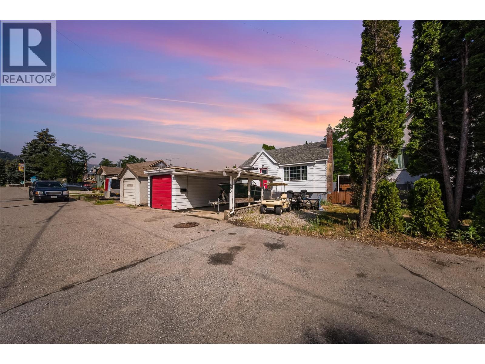 1683 Bailey Street, Trail, British Columbia  V1R 1W5 - Photo 37 - 10394903