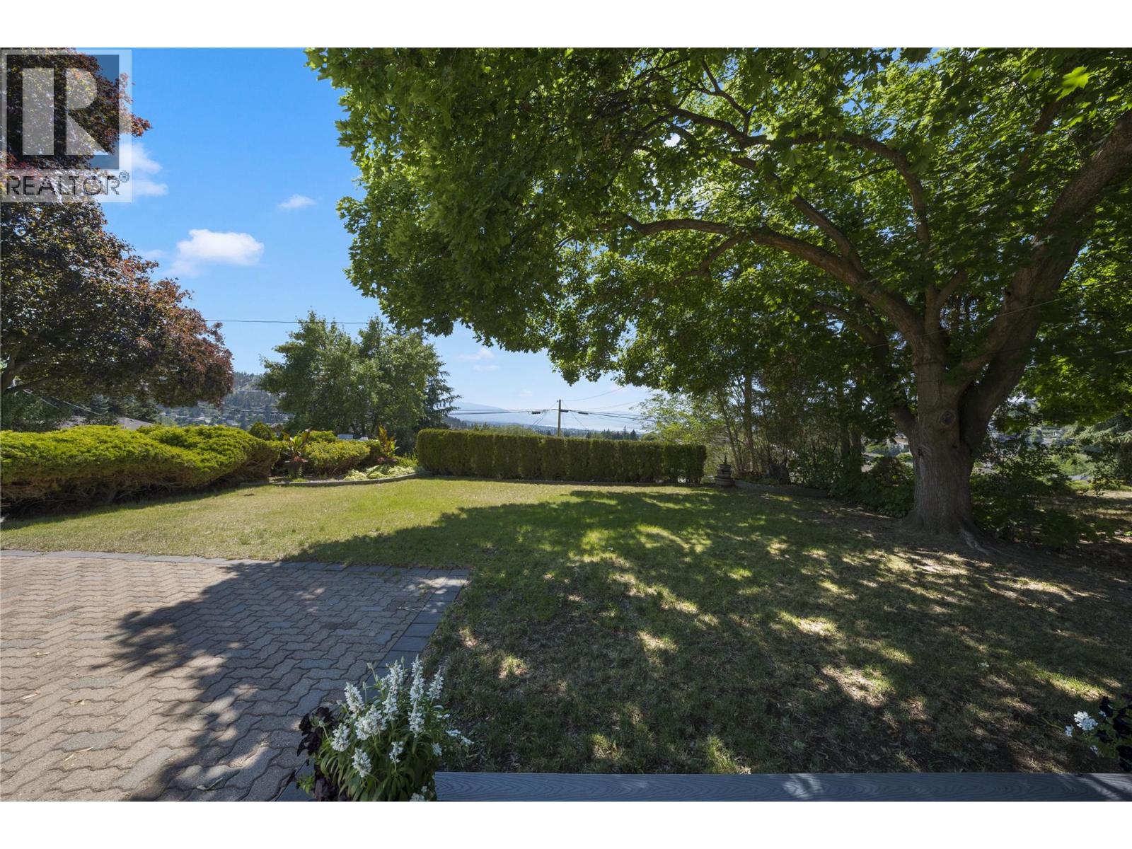 1389 Lund Road, Kelowna, British Columbia  V2B 1K9 - Photo 33 - 10394799