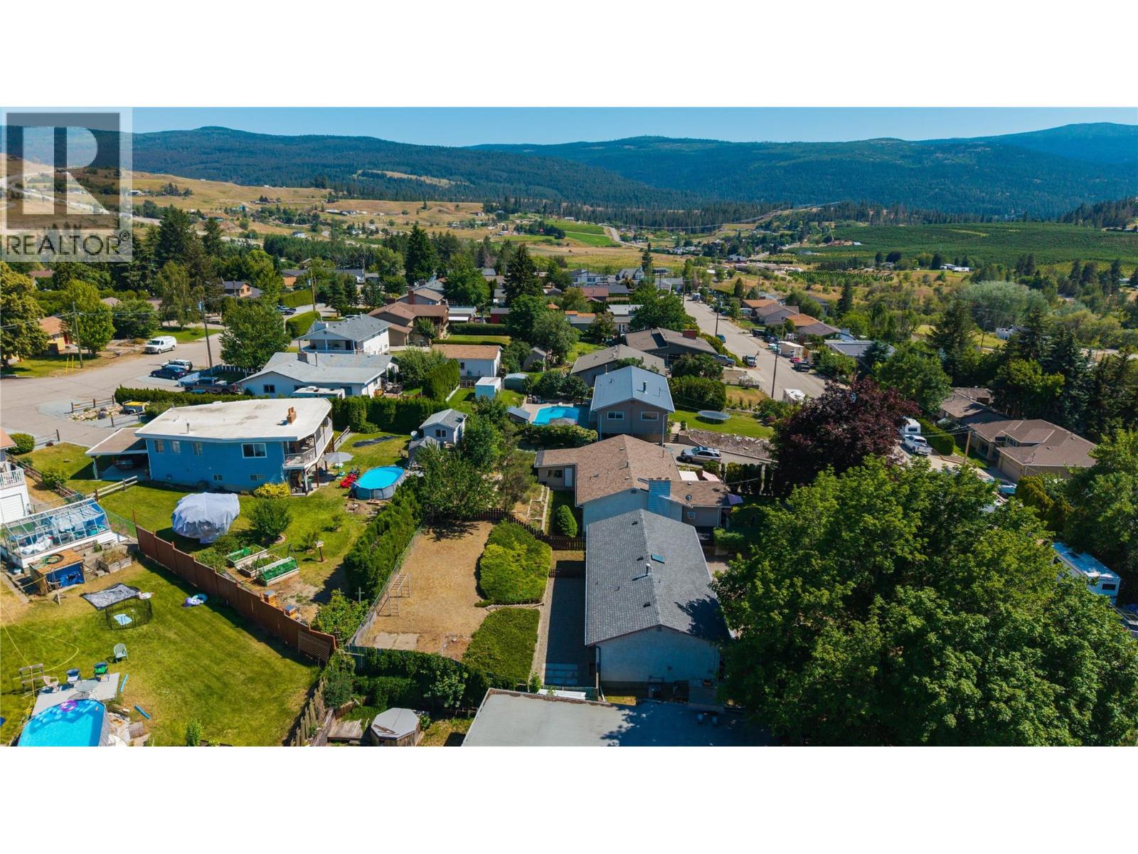 1389 Lund Road, Kelowna, British Columbia  V2B 1K9 - Photo 40 - 10394799