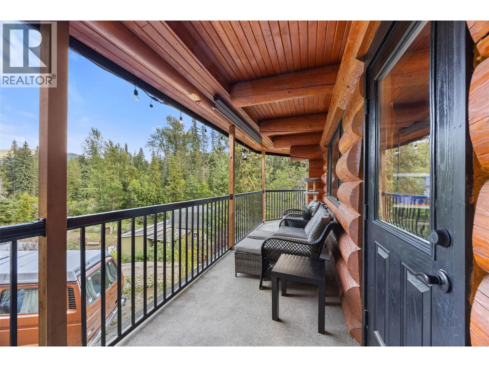 10737 Highway 33 E, Kelowna, British Columbia  V1P 1J9 - Photo 3 - 10394657