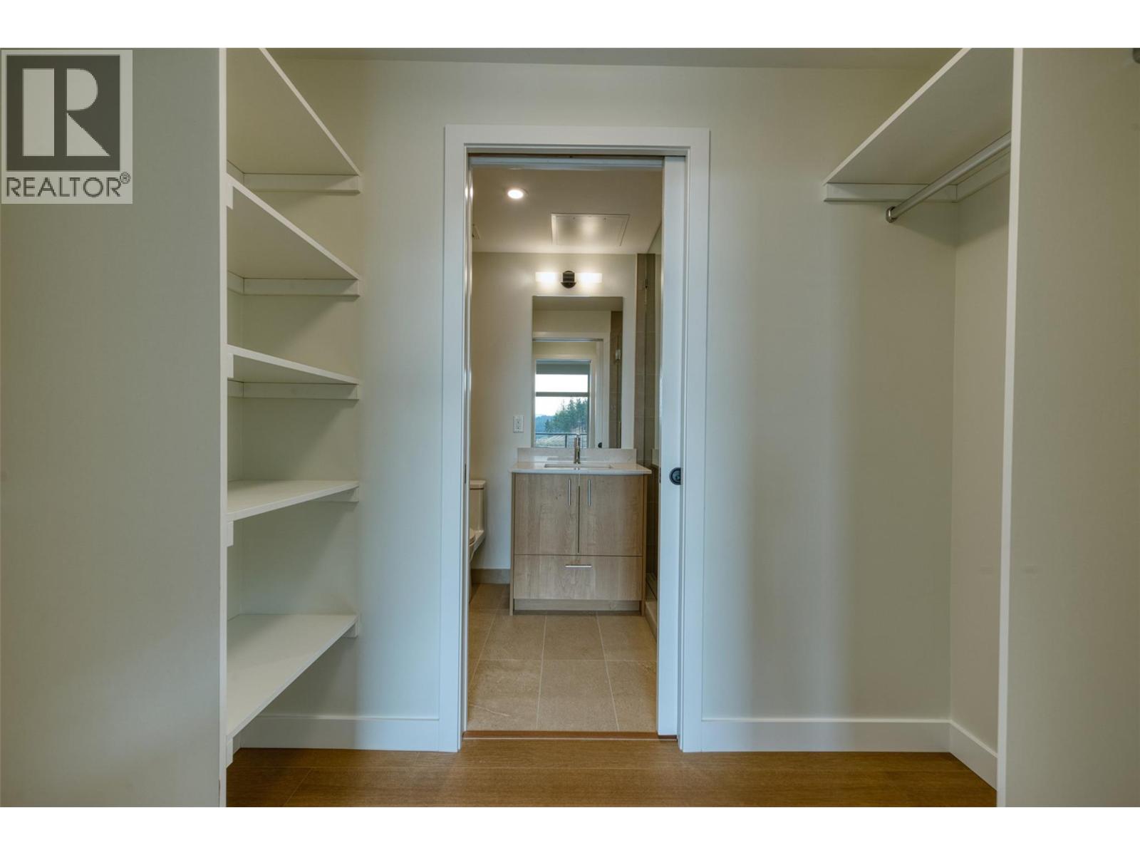9652 Benchland Drive Unit# 205, Lake Country, British Columbia  V4V 0C4 - Photo 17 - 10394497