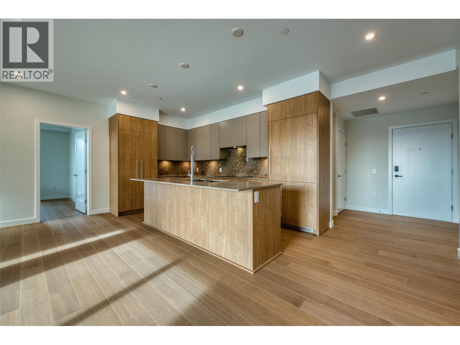 9652 Benchland Drive Unit# 205, Lake Country, British Columbia  V4V 0C4 - Photo 5 - 10394497
