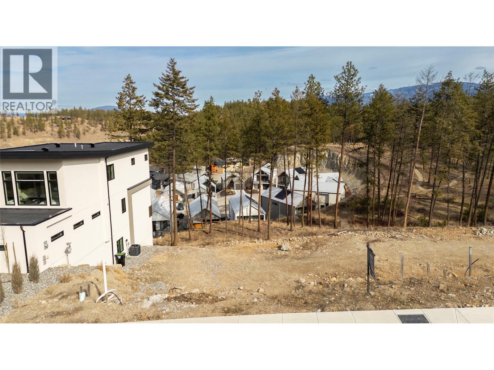 3165 Hilltown Drive, Kelowna, British Columbia  V1V 0C6 - Photo 19 - 10395043