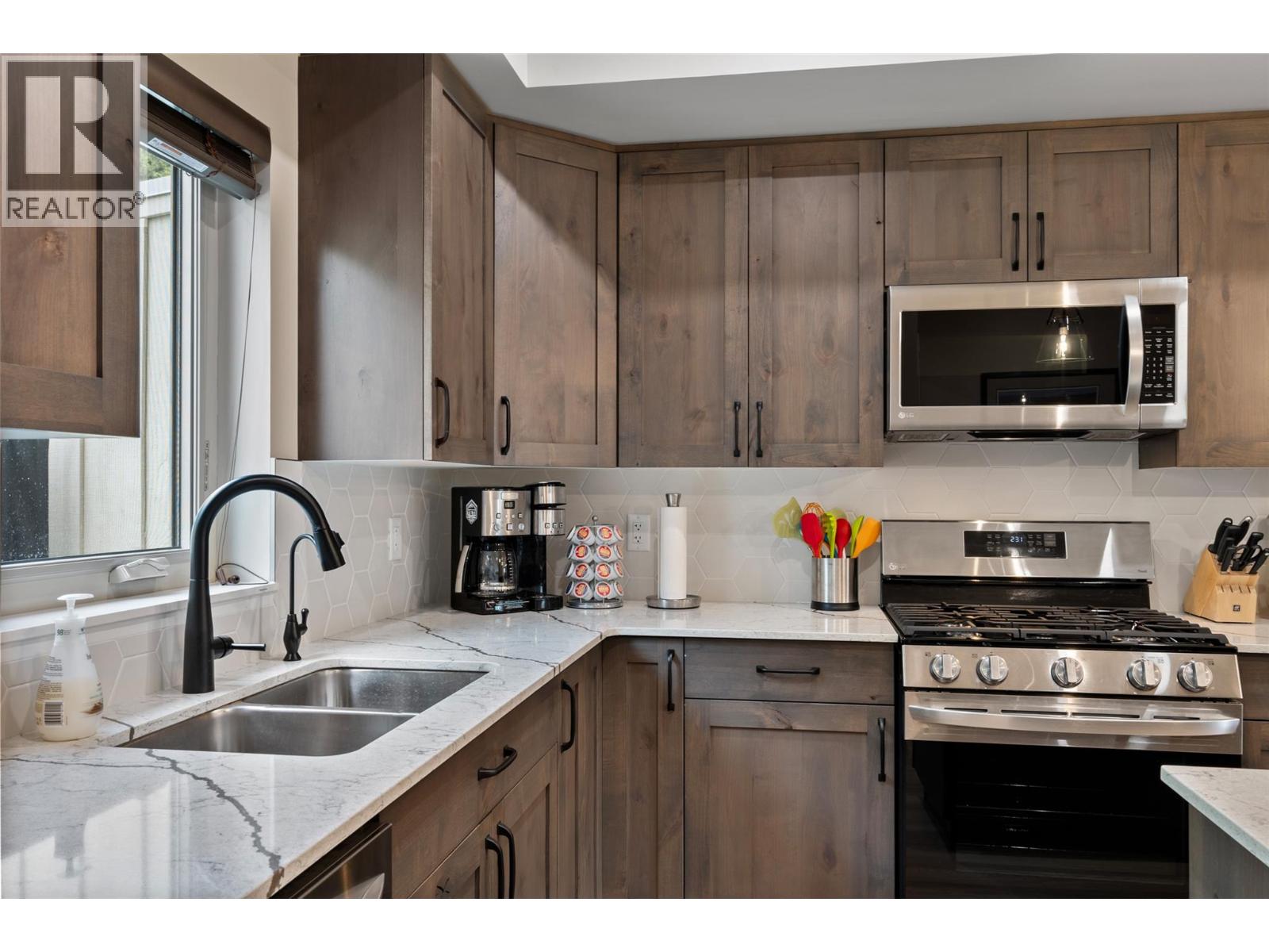 5050 Valley Drive Unit# 2, Sun Peaks, British Columbia  V0E 5N0 - Photo 17 - 10394991