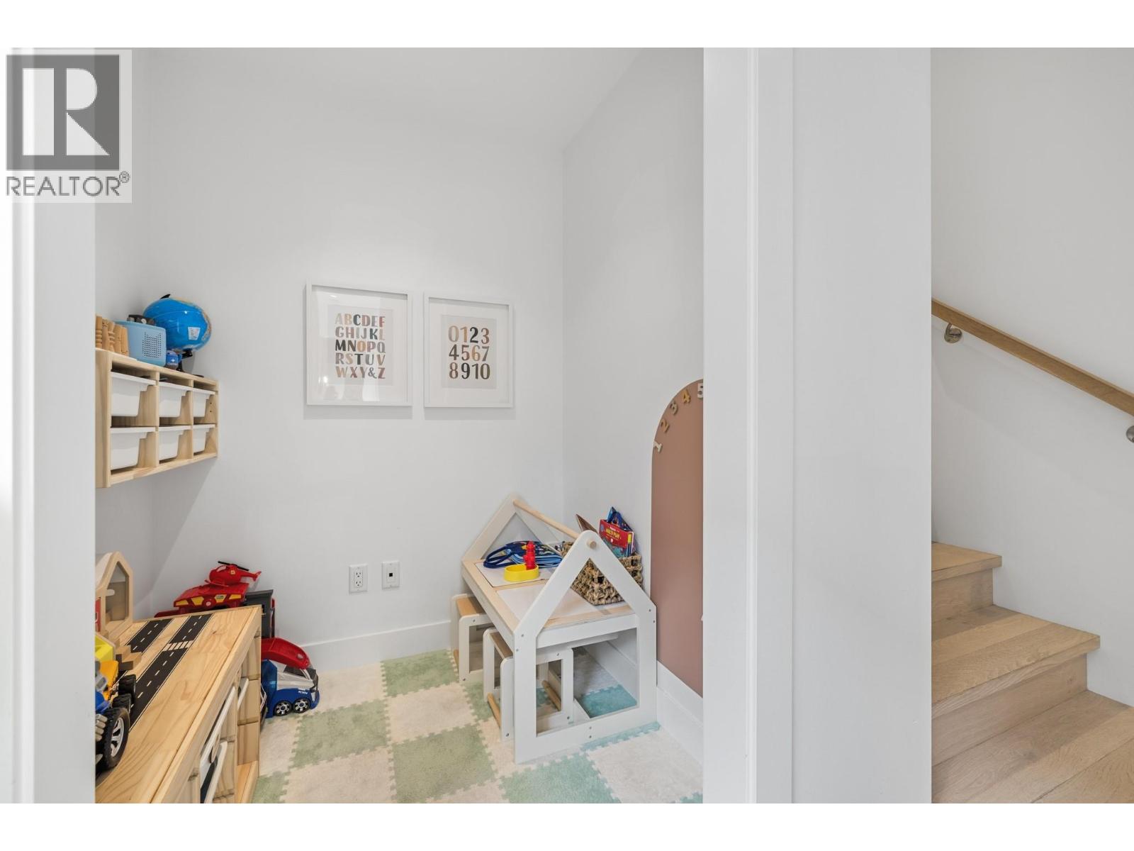 1308 Richter Street Unit# 102, Kelowna, British Columbia  V1Y 2L3 - Photo 11 - 10394796
