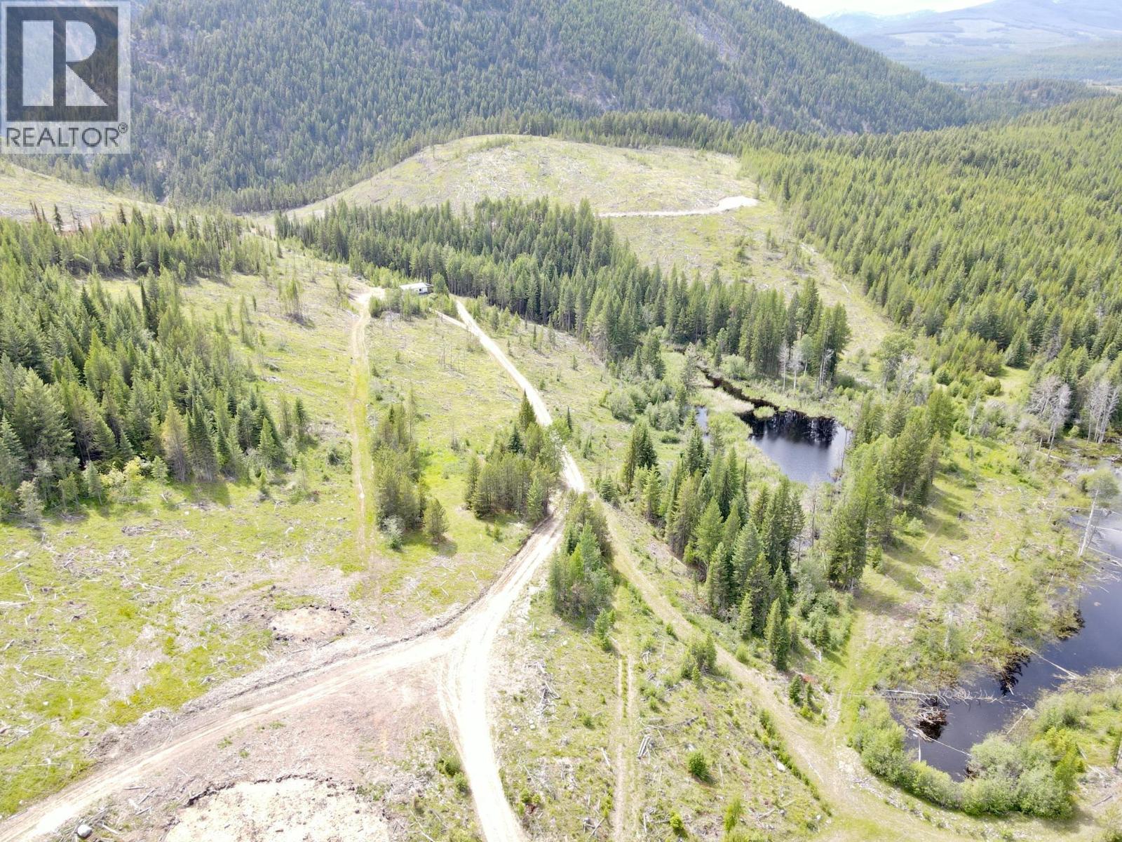 442 Lumberton Road, Cranbrook, British Columbia  V1C 6X2 - Photo 10 - 10394785