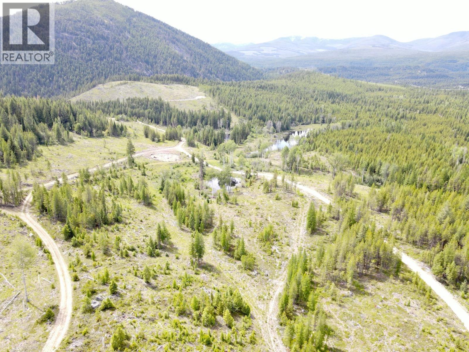 442 Lumberton Road, Cranbrook, British Columbia  V1C 6X2 - Photo 6 - 10394785