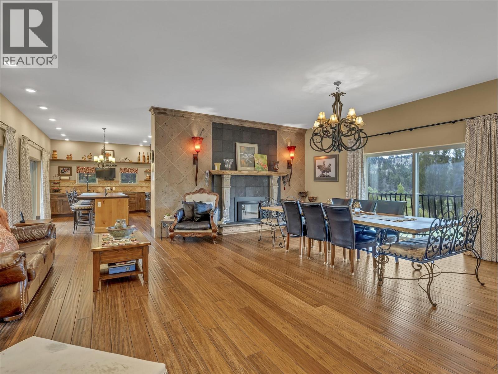 1788 Willowbrook Road, Oliver, British Columbia  V0H 1T5 - Photo 6 - 10394613