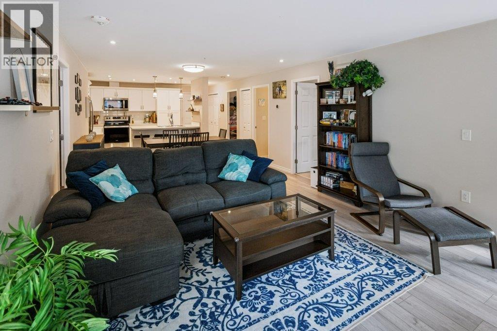3346 Skaha Lake Road Unit# 706, Penticton, British Columbia  V2A 0H6 - Photo 6 - 10394945