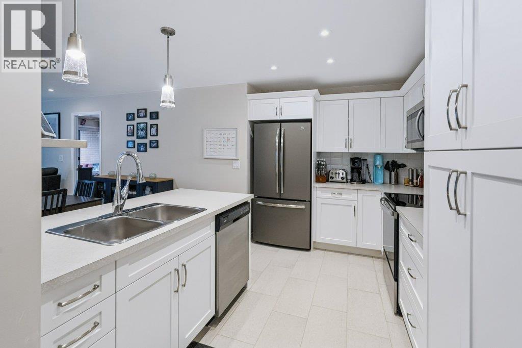 3346 Skaha Lake Road Unit# 706, Penticton, British Columbia  V2A 0H6 - Photo 8 - 10394945